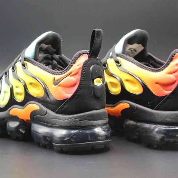 Nike Air VaporMax Plus Bleached Aqua Women’s Size 7.5 - Picture 14 of 16